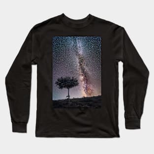 Milky Way over a tree Long Sleeve T-Shirt